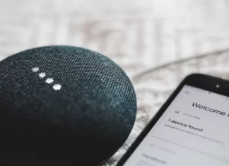 Môžete používať službu Amazon Music so zariadením Google Home Mini
