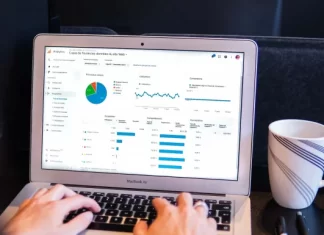 Ako pomenovať stĺpce v hárkoch Google