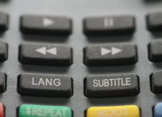 Ako vypnúť titulky na televízore Vizio